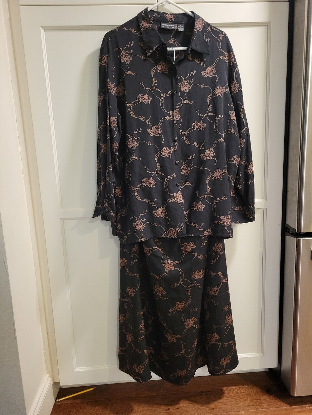 Silk Two Piece Long Sleeve Shirt and Skirt Set in Black with Floral Print, 16